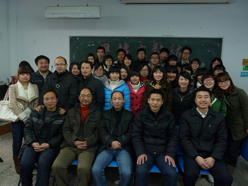 品读文学,活在当下
