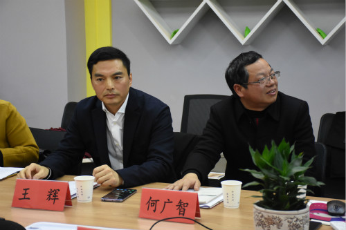 续校园情 筑大学梦 Bevictor伟德官网举办校友返校座谈会