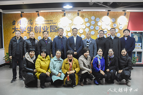 续校园情 筑大学梦 Bevictor伟德官网举办校友返校座谈会